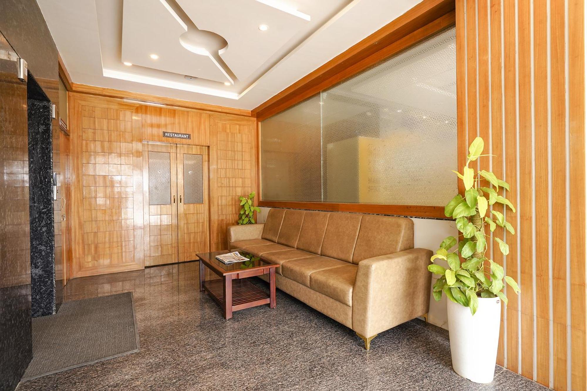 Fabhotel Prime Mayuri Residency バンガロール エクステリア 写真