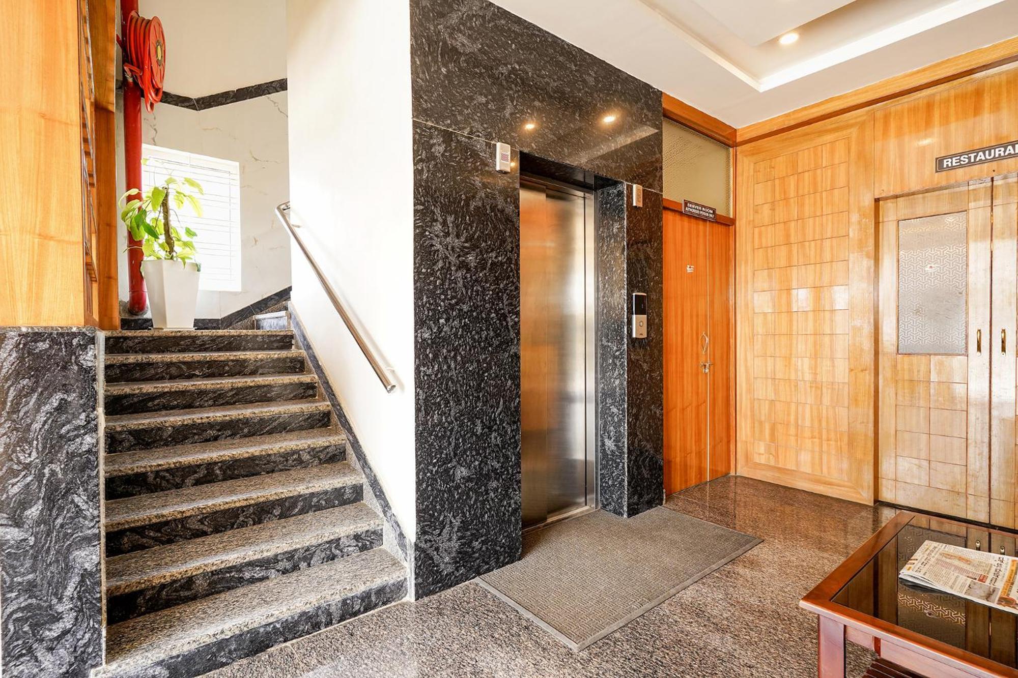 Fabhotel Prime Mayuri Residency バンガロール エクステリア 写真